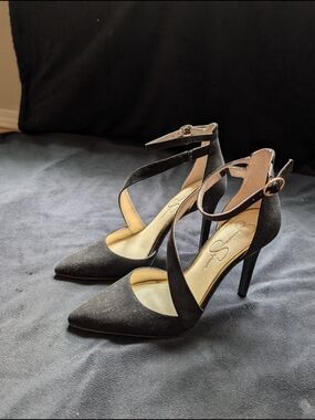 Jessica Simpson Black Pointed-Toe Ankle-Strap Heels - Women
